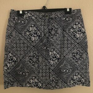 Patterned skirt
